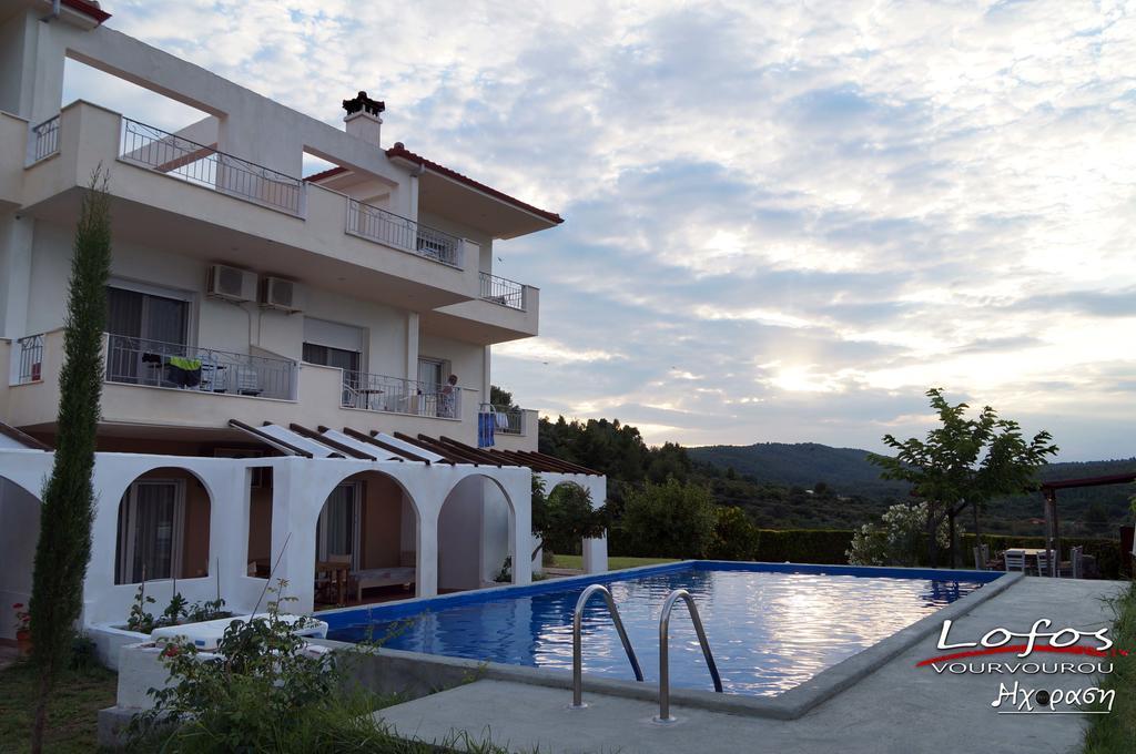 Lofos Vourvourou Apartment Exterior photo